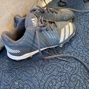 Girls Adidas softball cleats